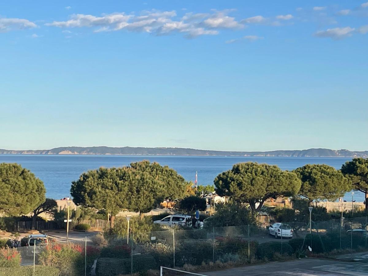 Appartement Pieds Dans L'Eau Vue Mer Bormes Les Mimosas Exterior foto